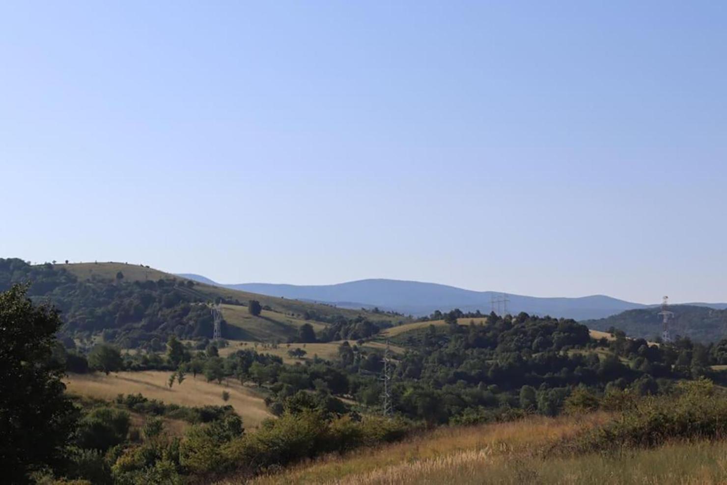 Salas U Bregu In Cheile Carasului Crasova Exterior photo